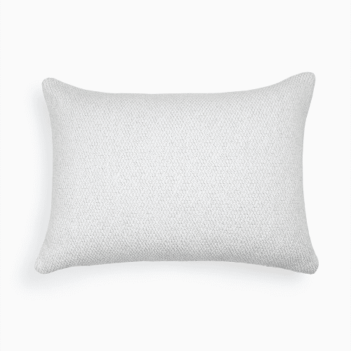 White Boucle / 24" x 16" / Set of 2