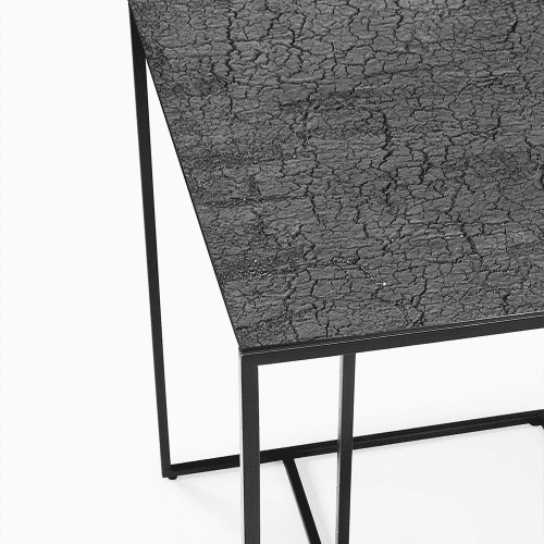 25914 Triptic side table lava black det01 cut web