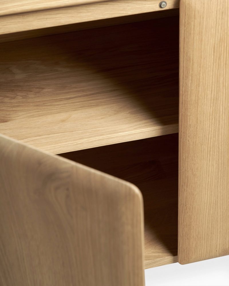 PI Sideboard oak 2